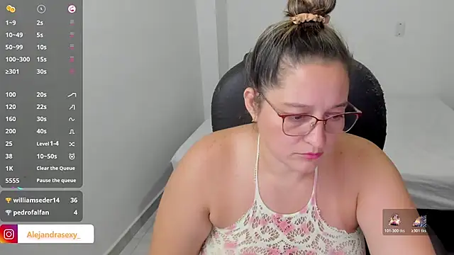 alejandra_milf_ webcam