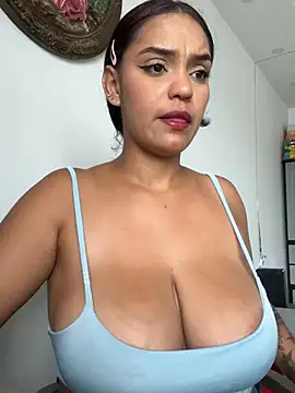 Sara-77 webcam