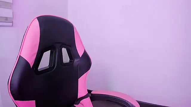 Arianna_Jannes webcam