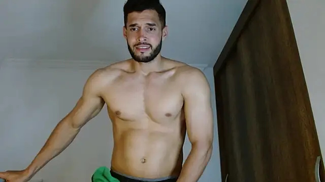 Noah_jhonsonn webcam