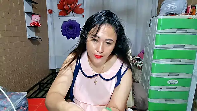 Filipina_Desire webcam