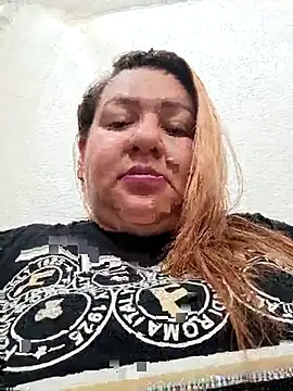 HORNY_MATURE25 webcam