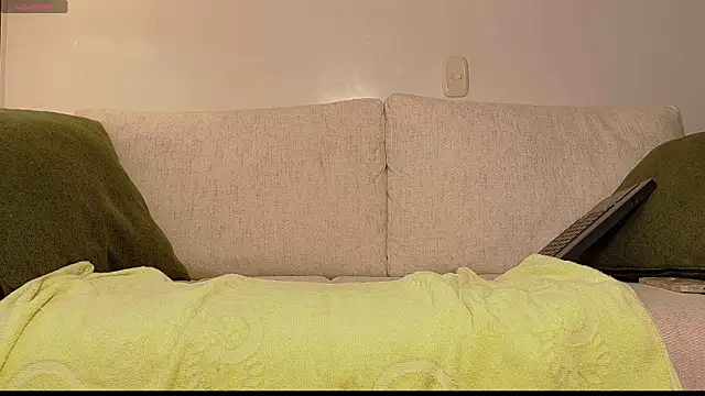 ivonnybonita__ live sex cam