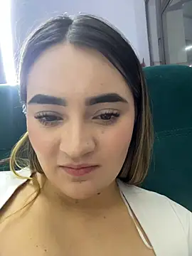 Antonella_Julieta webcam