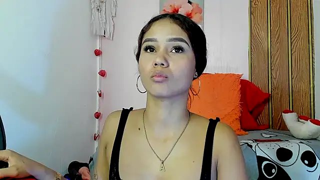 MarianaManzur webcam