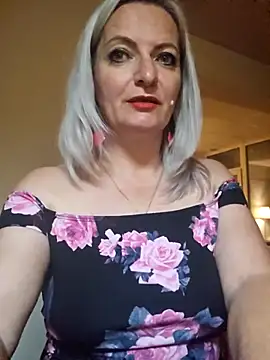 ladytouch (F milf) - 🍰💦 SQUIRT time 💥⚡