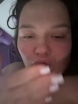 sunnyleila2101 - SunnyLeila2101's free webcam - UK Sex Cams