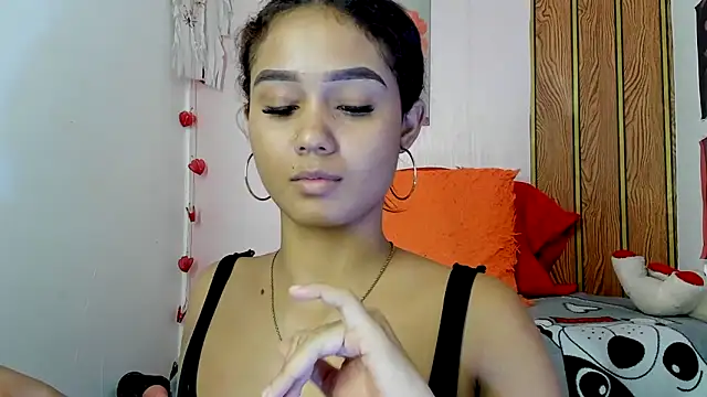 MarianaManzur webcam