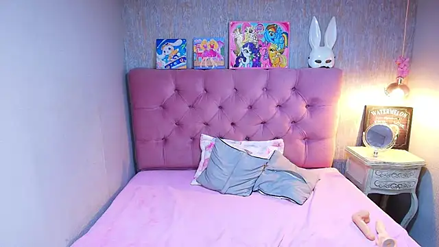 charlottemoonxz webcam