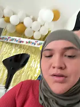sweetmuslim01 webcam
