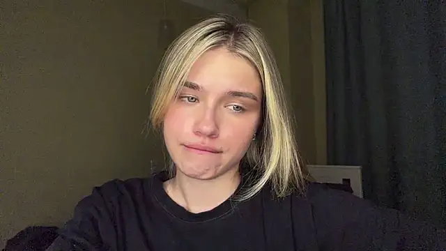 EarthaStinett webcam