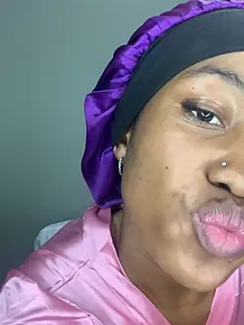 Petite_BUNNYWORXXX webcam