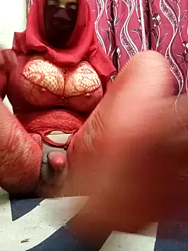 ElisyaHijabDoll webcam