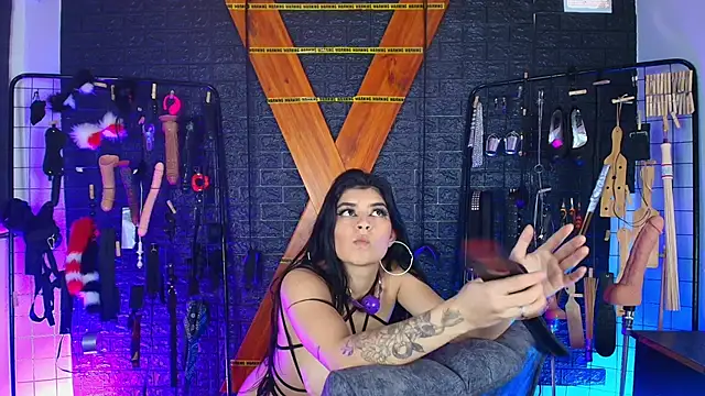 Mistress_lexi_bdsm webcam