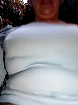 keny__a (Ask my age) - Tease my pussy