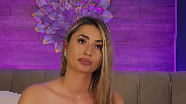 loradevine (F young) - get me all naked