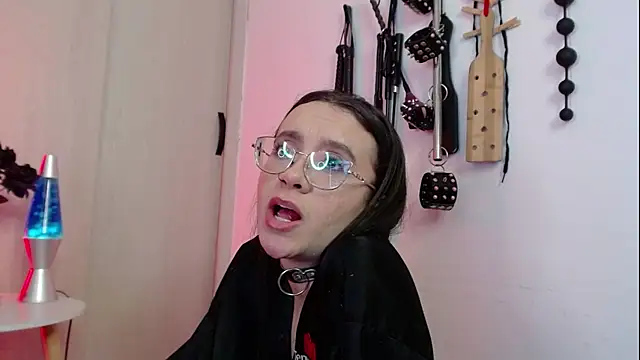 Alisson_Beckett webcam