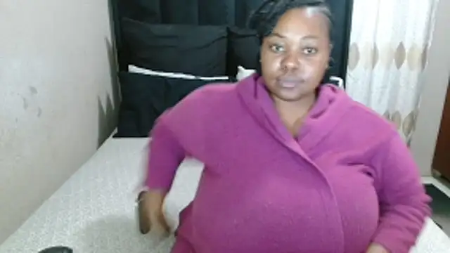 Lusty_N_Busty webcam