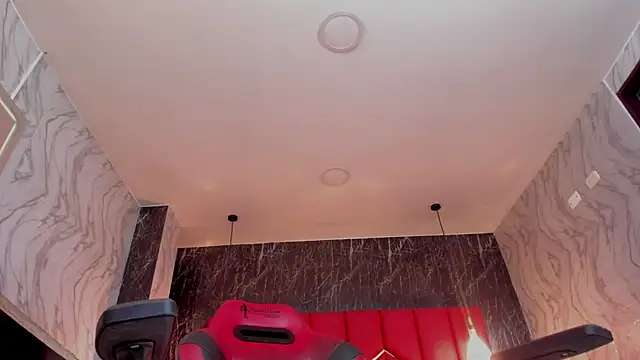 LatinaHoleQueen webcam
