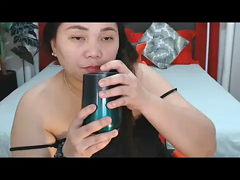 MarielRose143 webcam