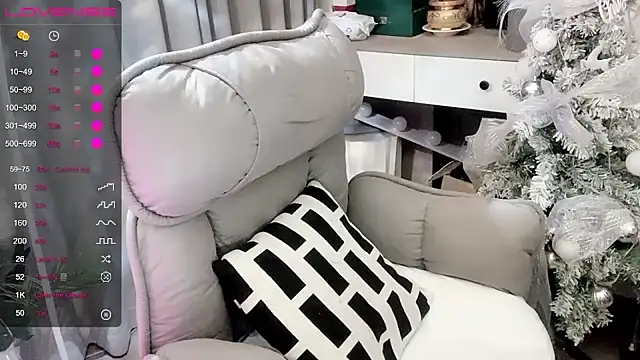 Monica-666888- webcam