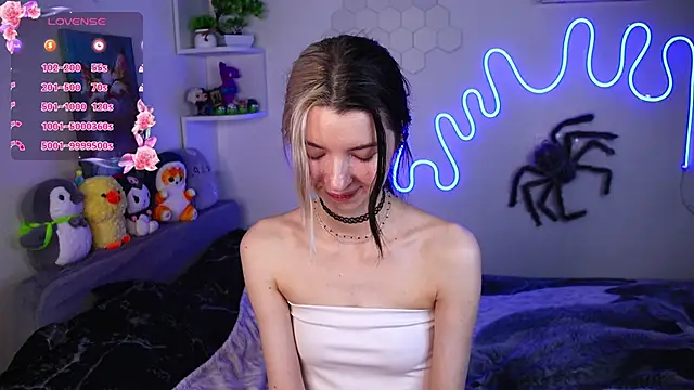 Emmie_shy webcam