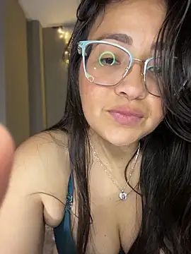 alisbloom webcam