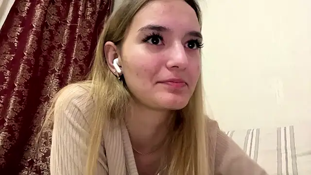 ReathaKiss webcam