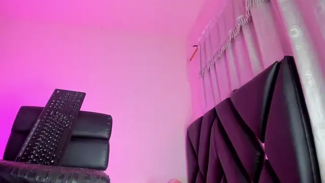 stephany_doll_ webcam