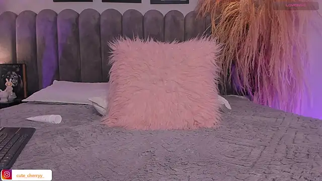 cute__cherry_ webcam