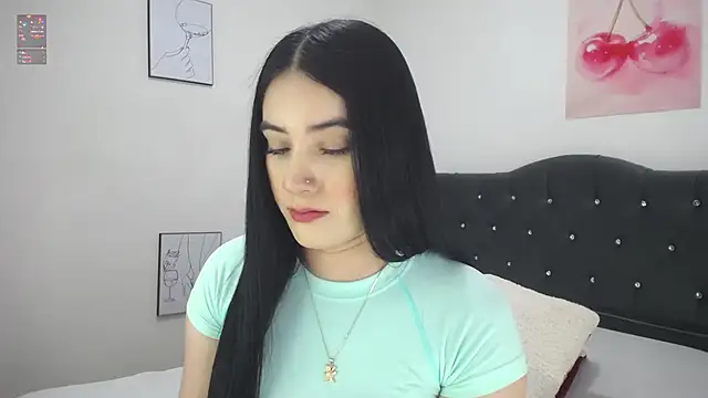 Emmy_sanderss Stripchat cam model