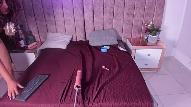 Dahlia_rossee webcam