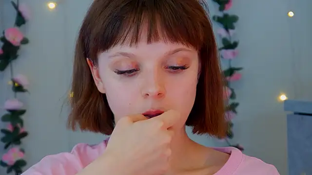 ElisabethDavis webcam