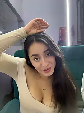Antonella_Julieta webcam