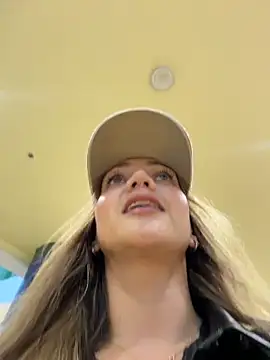 Nina_velvet01 webcam