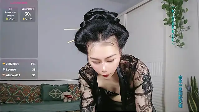 美女sasating在线直播