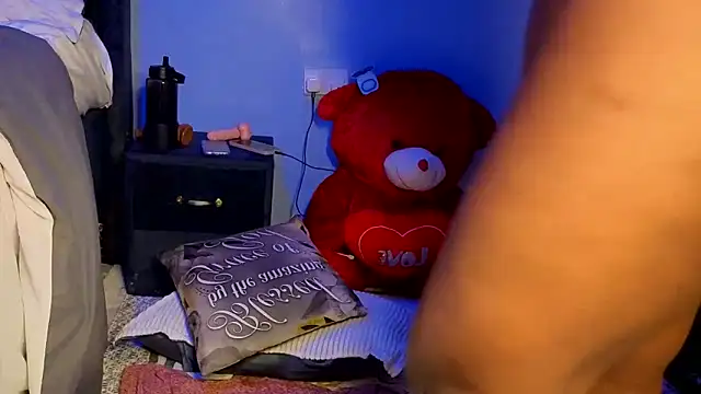 Dette_dimples webcam