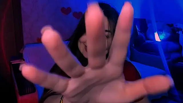 Swee_Alicee webcam