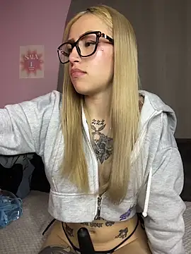 PrettyAshley_ webcam