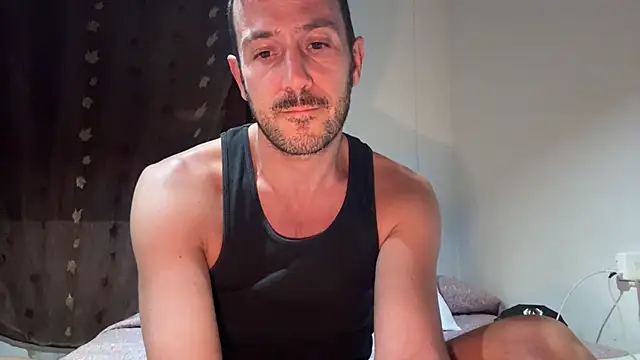 absoluthorrorfield webcam