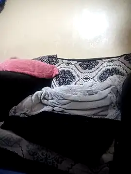 Sexy_curvy_keisha webcam