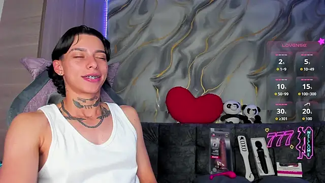 AmberAdams_ webcam