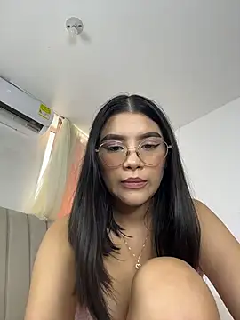 Julieta_Hornyx webcam
