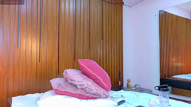 CAROLYNFOSTER webcam