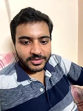 Sweetloverr28 webcam