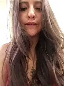 MaskedLatinaX webcam