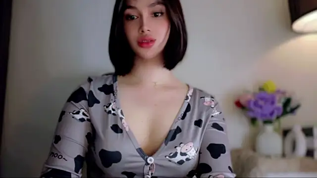 Model: Anna_HollyDoll