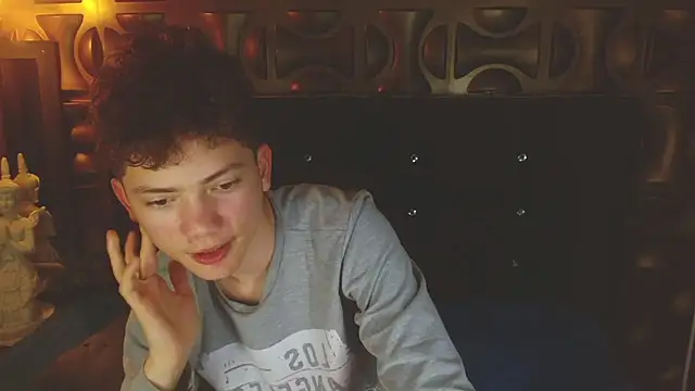 cruz_dante (M twink) - CUMING IN PUBLIC