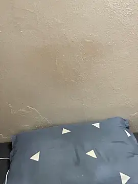 adult webcam chat -Suka-a