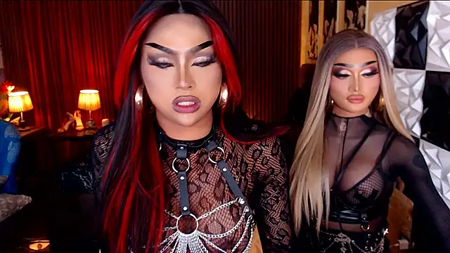 IndestructibleLily webcam